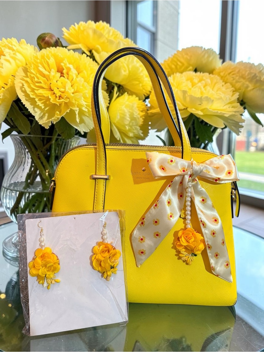 Kate Spade Lemonade Yellow Dome Satchel and accessories EUC